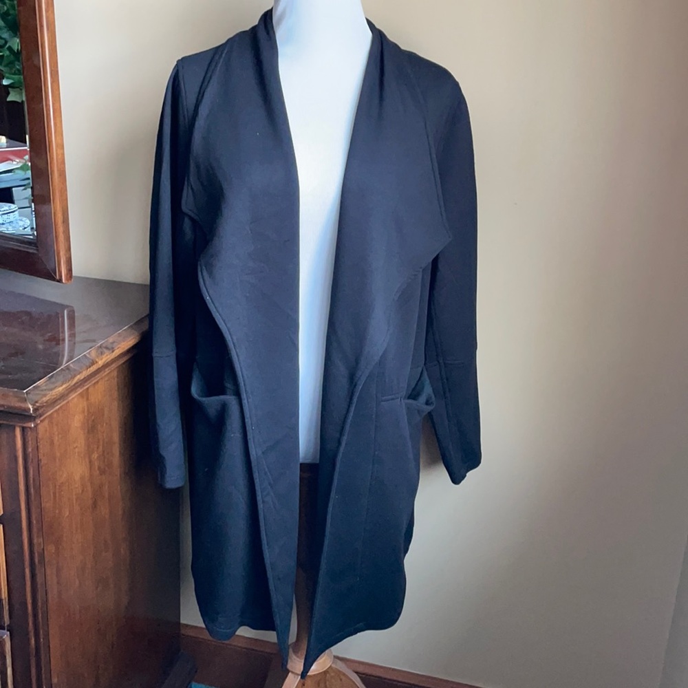 NWT MAX STUDIO black open front cardigan with pockets